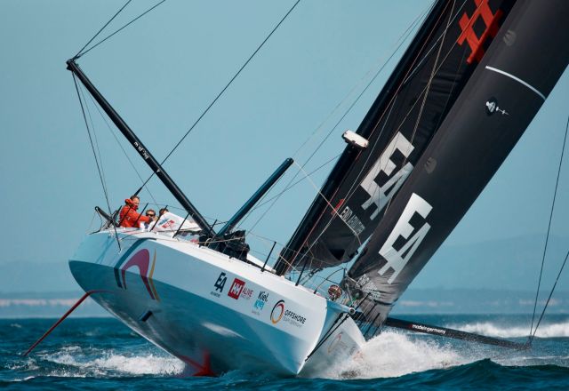 OTG60 - Einstein - Sailing